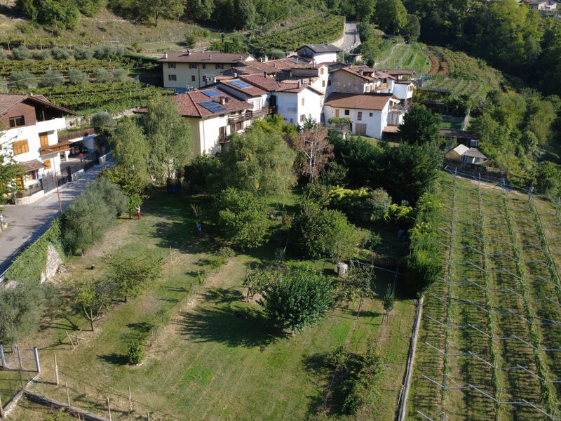 Ala - SANTA MARGHERITA di ALA - AMPIO APPARTAMENTO CON 500 MQ DI GIARDINO